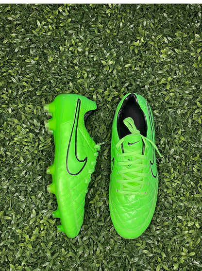 NIKE TIEMPO LEGEND V ELITE FG