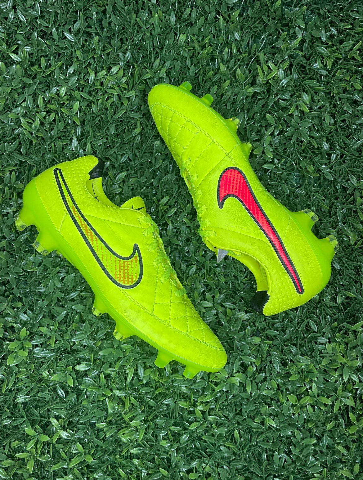 NIKE TIEMPO LEGEND V FG ELITE