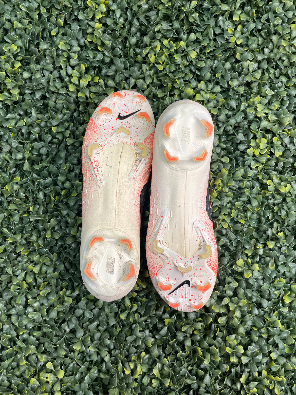 NIKE MERCURIAL VAPOR 12 ELITE FG