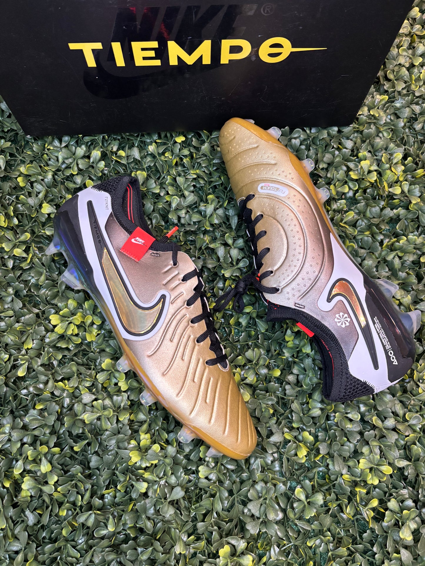 NIKE TIEMPO LEGEND 10 ELITE FH FG SE